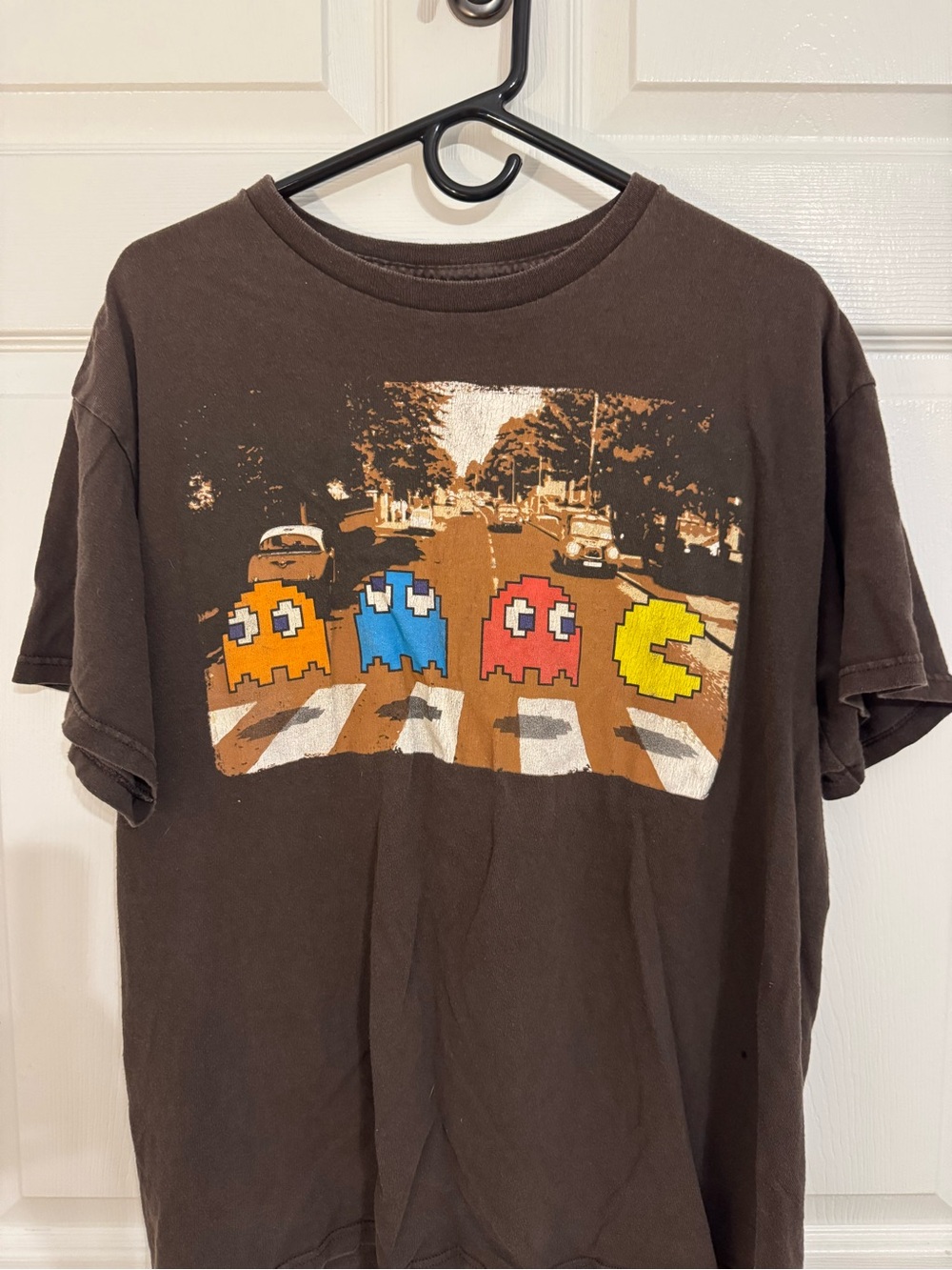MAD Engine Brown Short-Sleeve Pac-Man Ghosts Graphic Tee